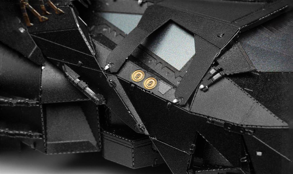 batman-tumbler-metal-earth