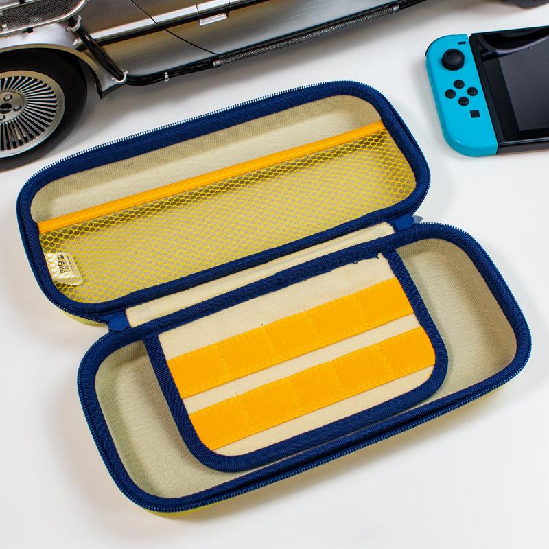 etui-retour-vers-le-futur-pour-nintendo-switch