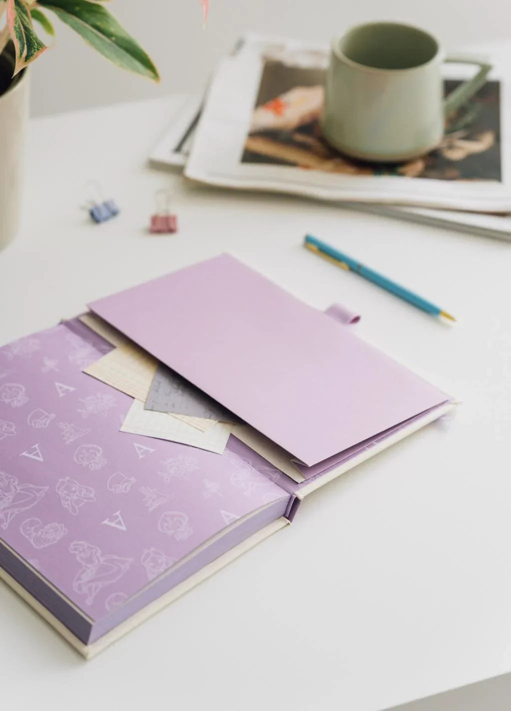 Carnet de note avec Stylo Alice au Pays des Merveilles