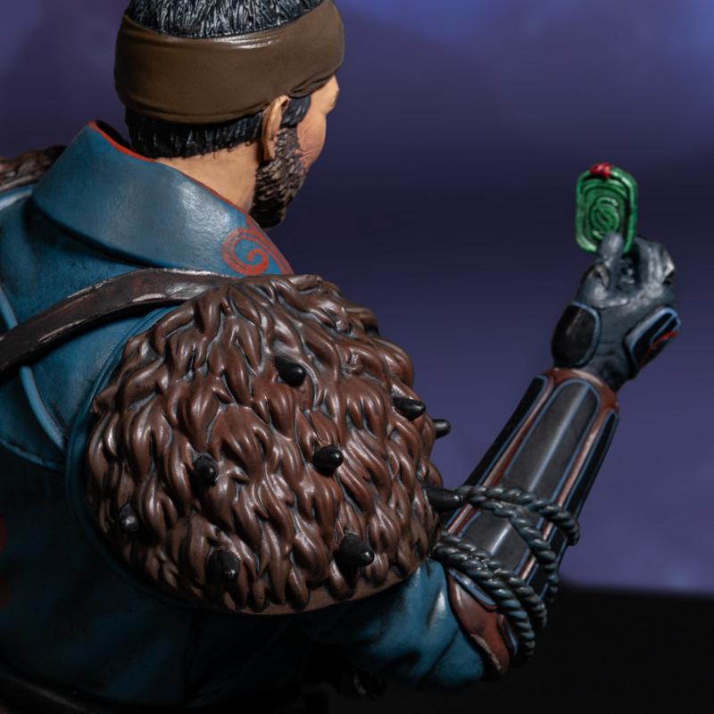 statue-figurine-the-drifter