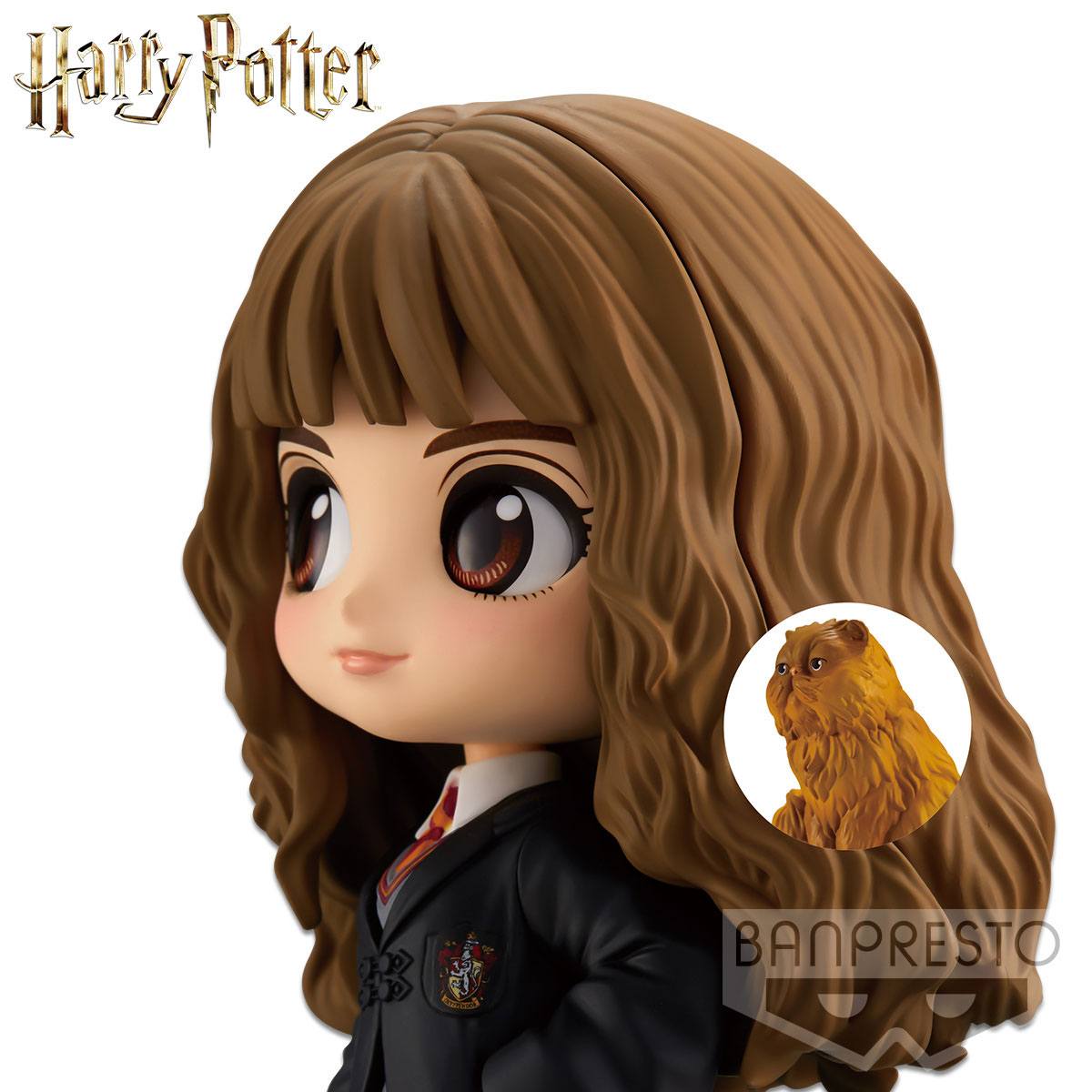 Q posket Hermione avec Pattenrond