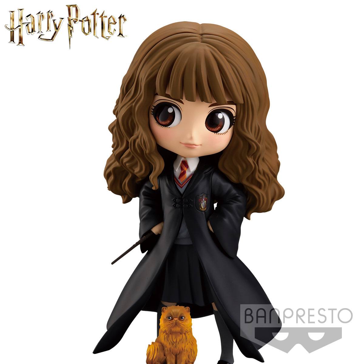 Q posket Hermione avec Pattenrond
