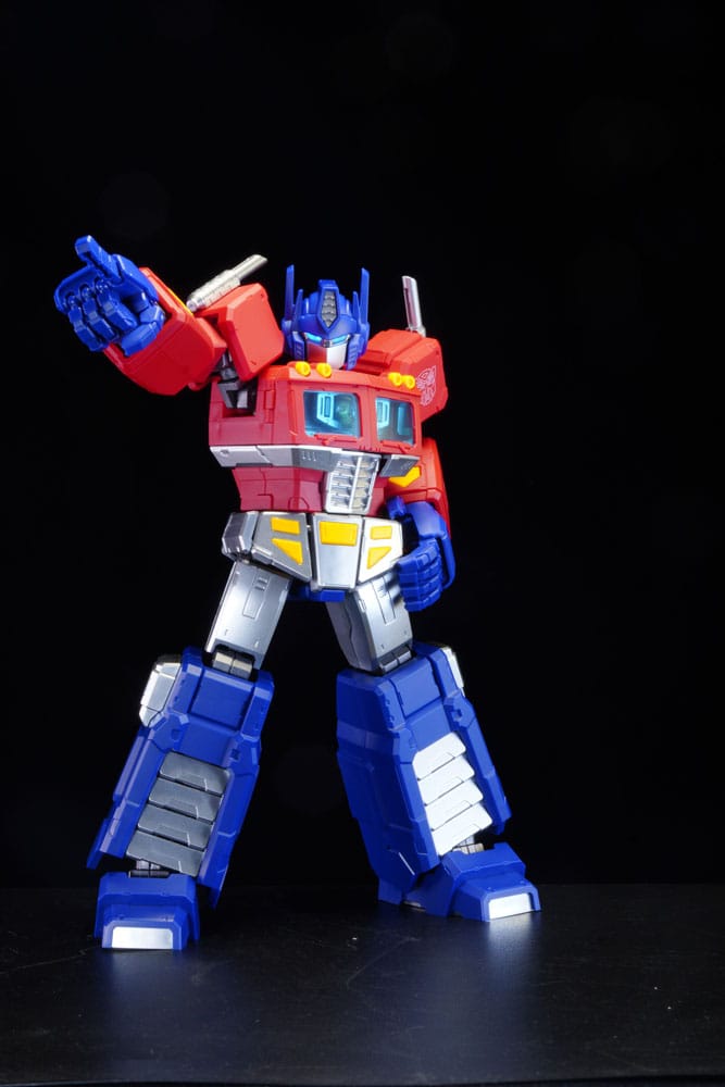 transformers-action-edition-g1-optimus-prime-blokees