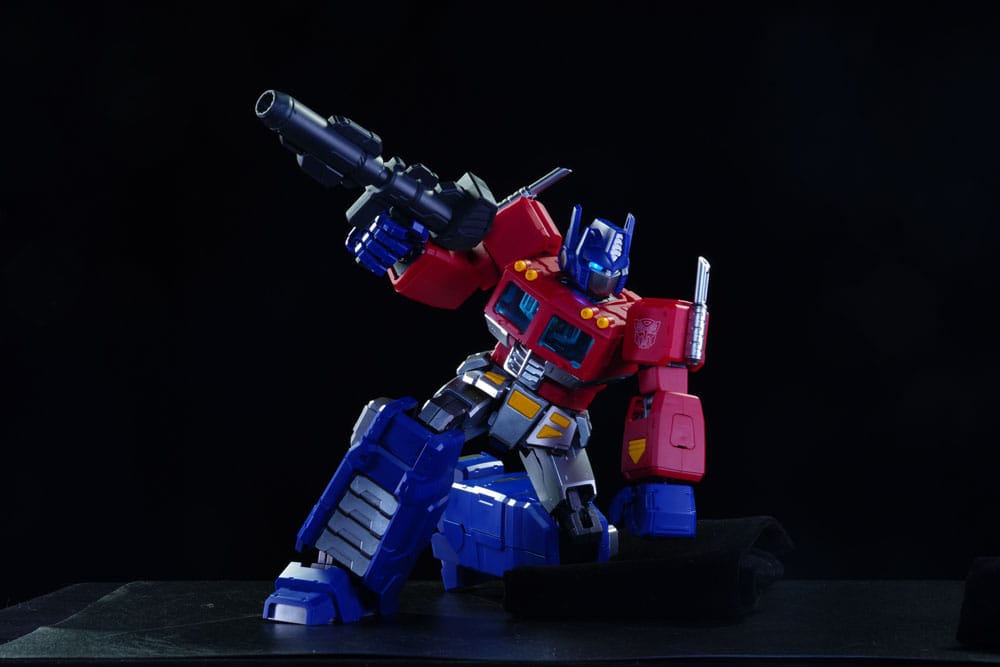 transformers-action-edition-g1-optimus-prime-blokees