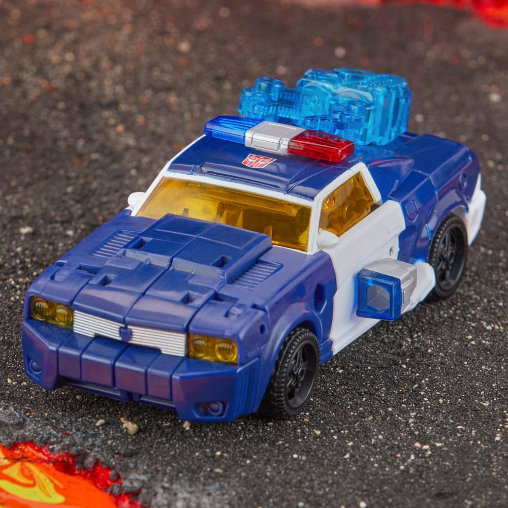 transformers-generations-legacy-united-rescue-bots-universe-autobot-chase-hasbro