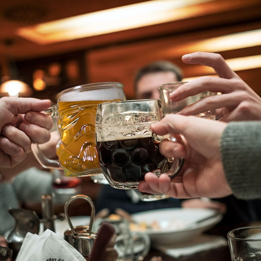 verre-a-biere-star-wars-stormtrooper-thumbs-up