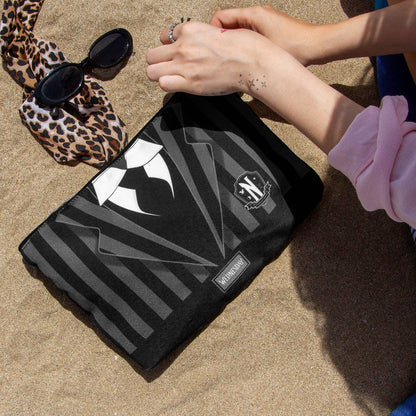 trousse de toilette mercredi uniforme karactermania