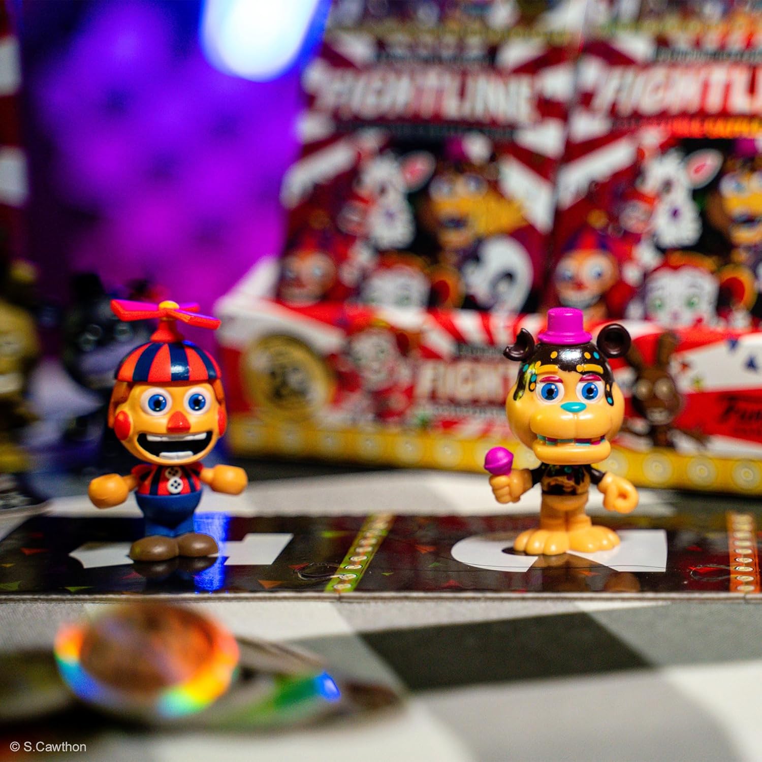 extension-jeu-de-cartes-five-nights-at-freddys-collectable-battle-game