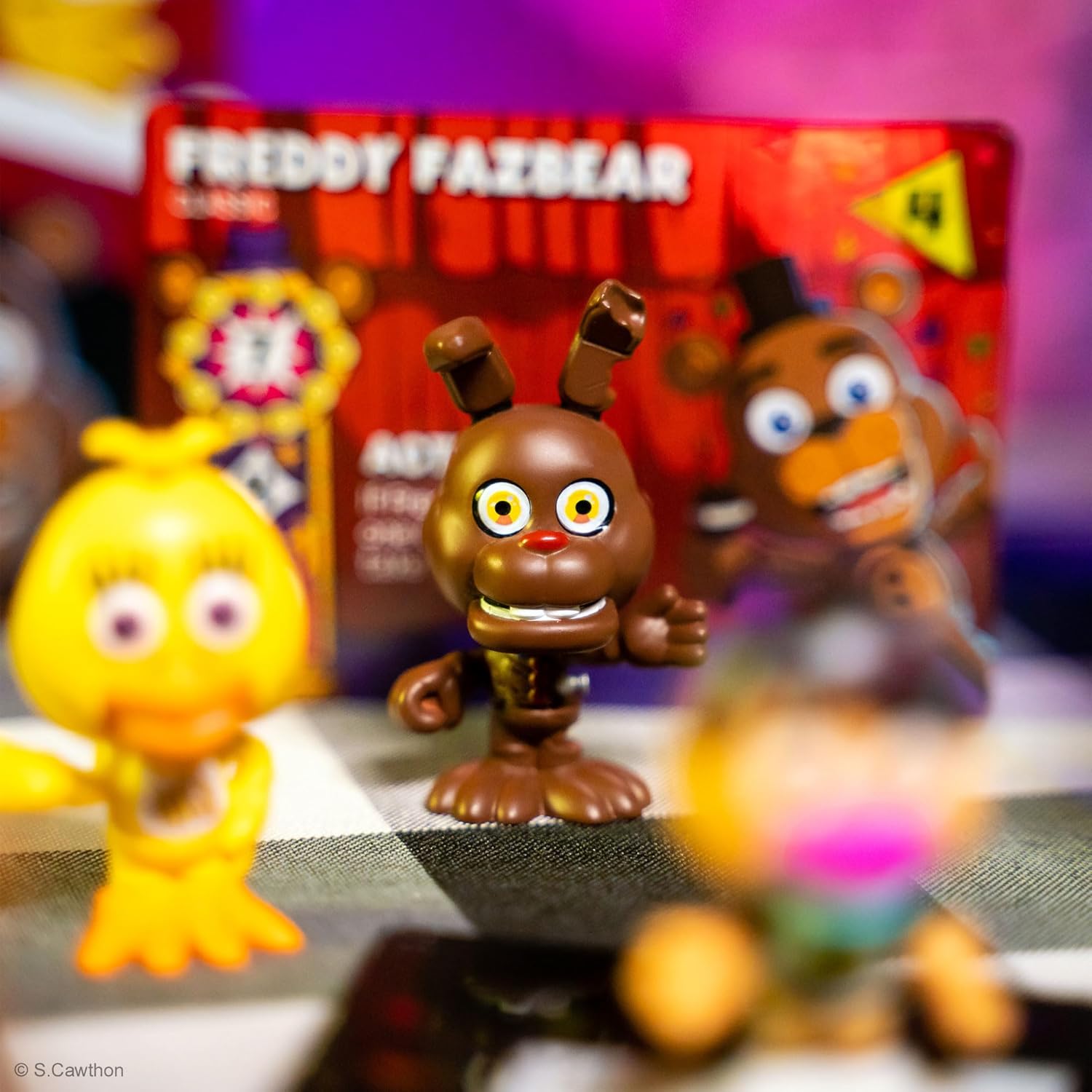extension-jeu-de-cartes-five-nights-at-freddys-collectable-battle-game