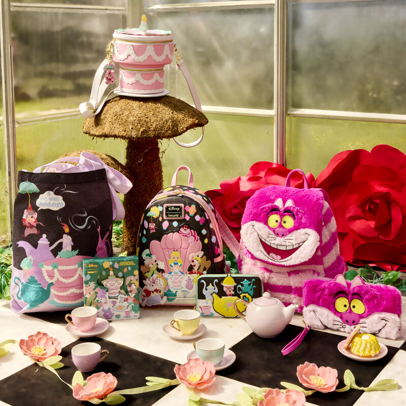 Photo produit - Pin's Alice au Pays des Merveilles - Unbirthday Cake