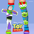 BUZZ AND ALIENS SOCKS