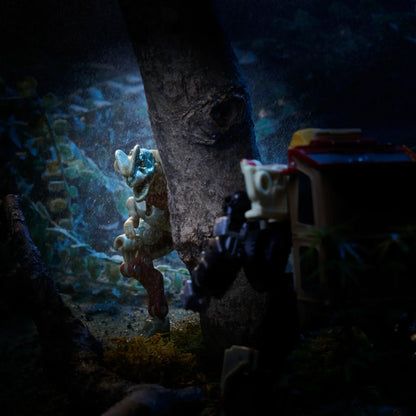 Transformers Collaborative Jurassic Park x Transformers Dilophocon et Autobot JP12