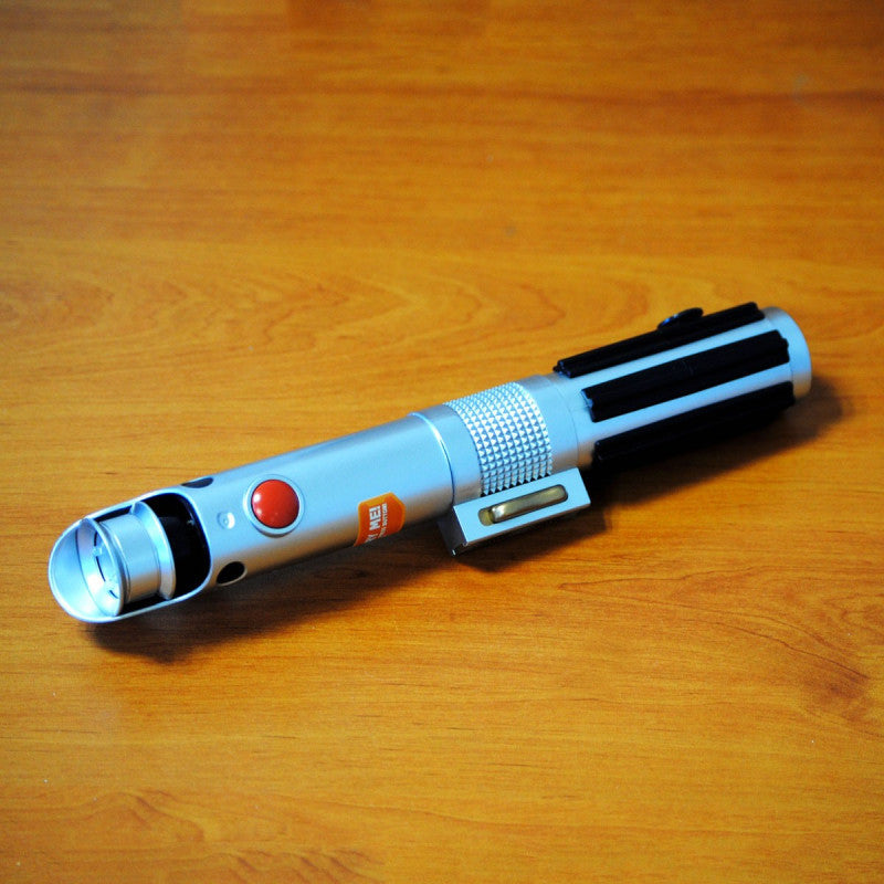 lampe-torche-sabre-laser-anakin-skywalker