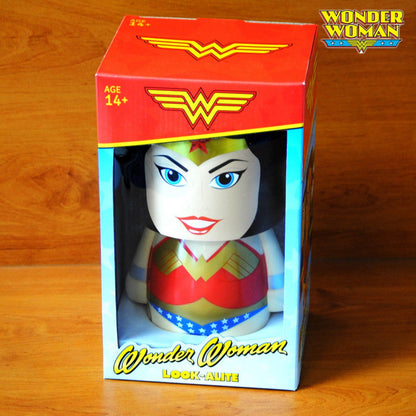 lampe-wonder-woman-look-alite