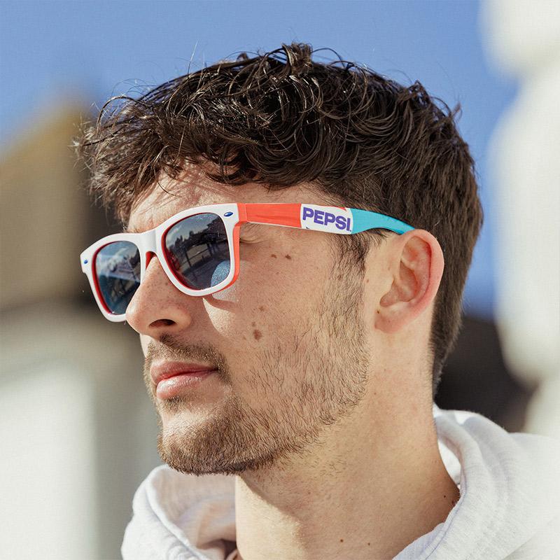 lunettes-de-soleil-pepsi