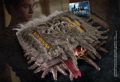 Peluche Harry Potter - Livre des Monstres