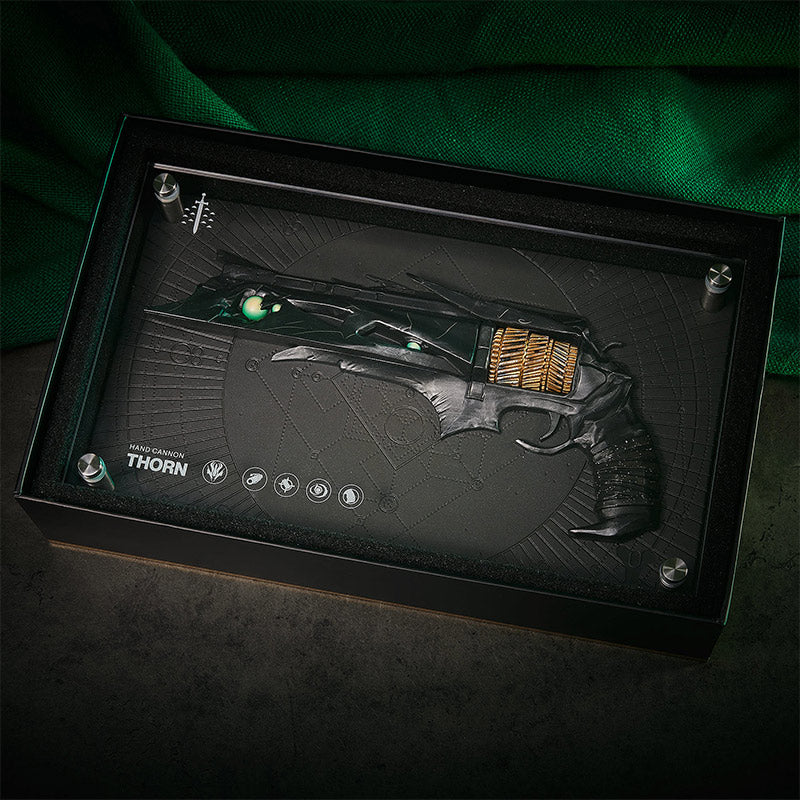 Plaque Réplique Destiny Exotic Armory Collection "Thorn"