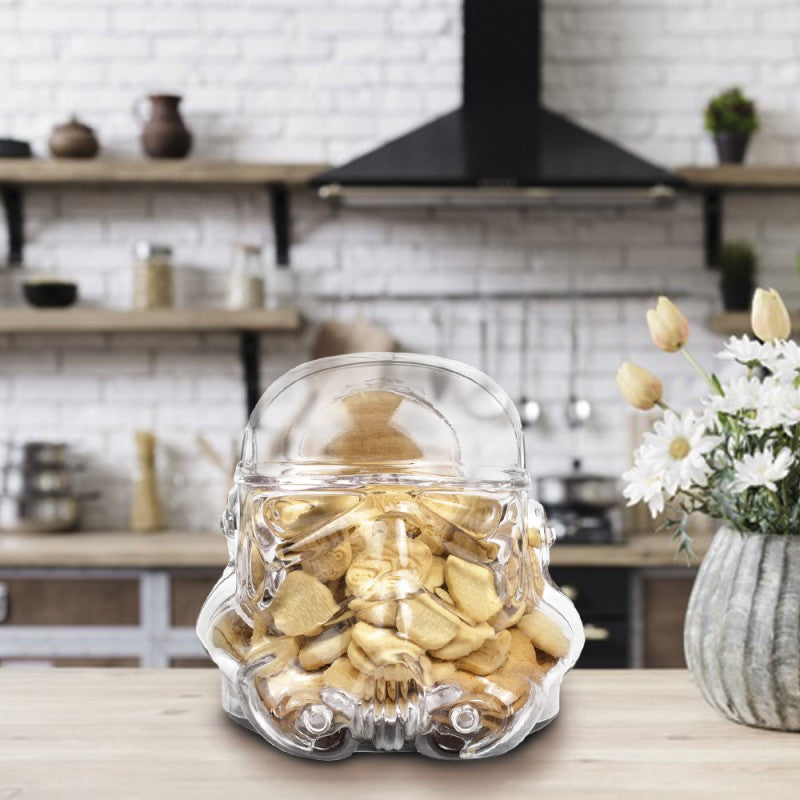 boite-a-gateaux-stormtrooper-shepperton-design-studios