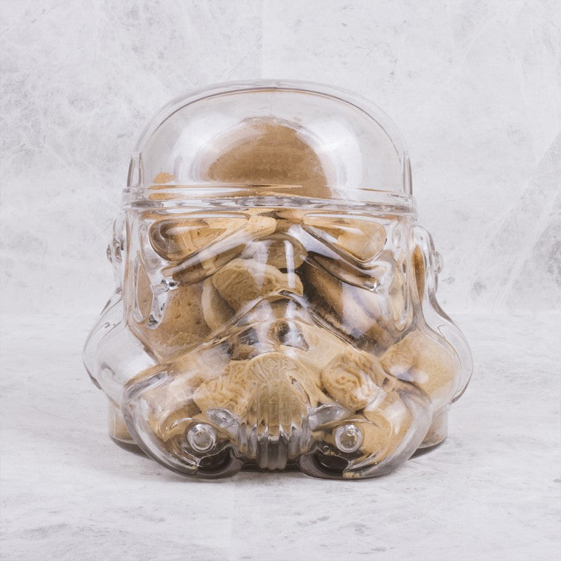 boite-a-gateaux-stormtrooper-shepperton-design-studios