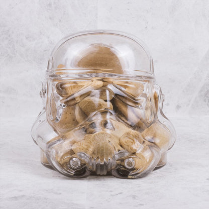 boite-a-gateaux-stormtrooper-shepperton-design-studios