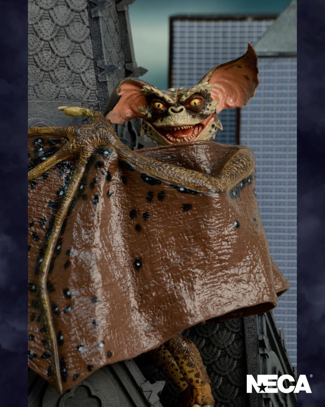 gremlins-2-deluxe-boxed-action-figure-bat-gremlin