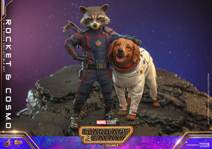 guardians-of-the-galaxy-vol-3-1-6th-scale-rocket-and-cosmo-collectible-se