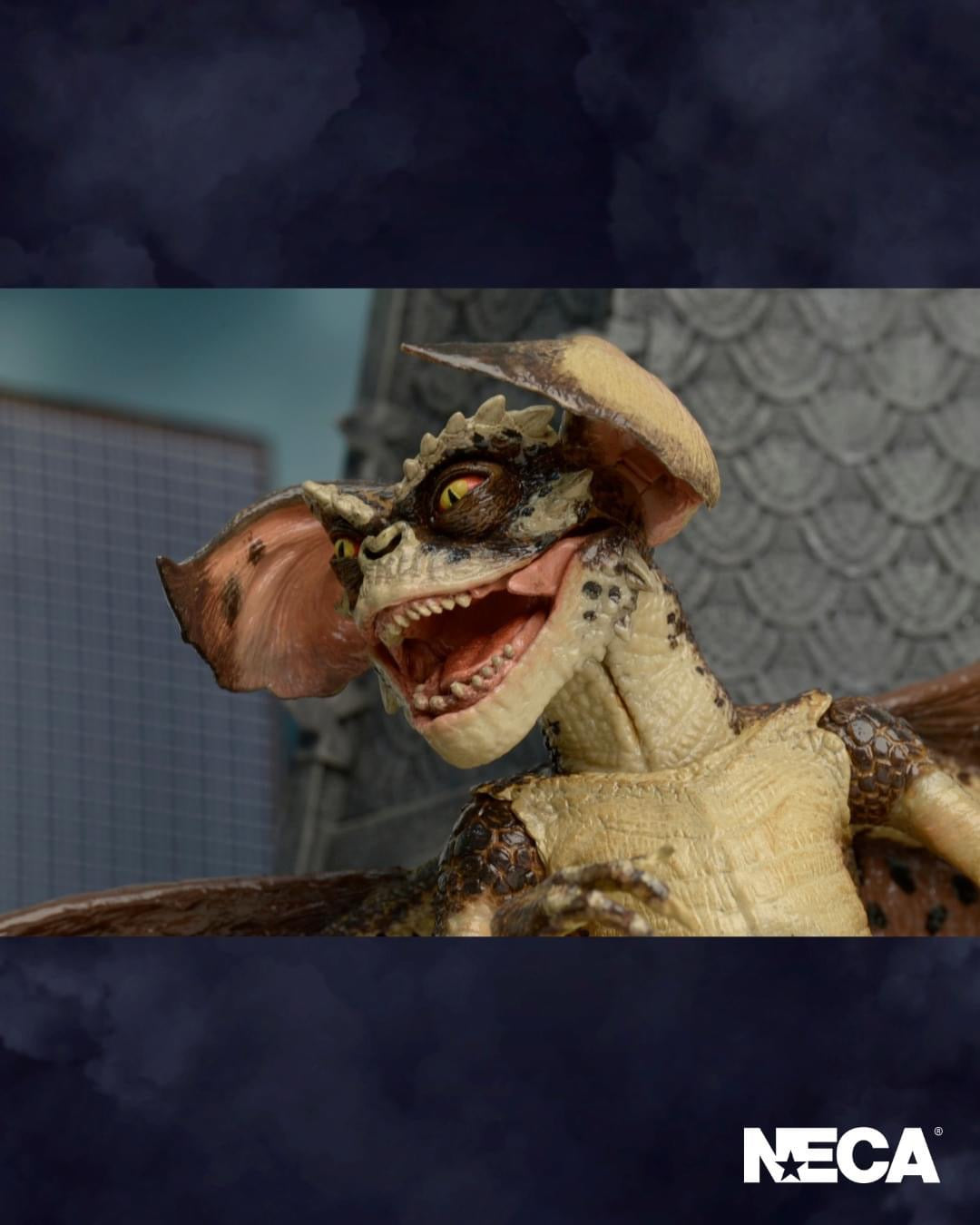 gremlins-2-deluxe-boxed-action-figure-bat-gremlin