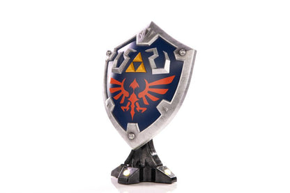 statuette-the-legend-of-zelda-breath-of-the-wild-hylian-shield-collectors-edition-first-4-figures