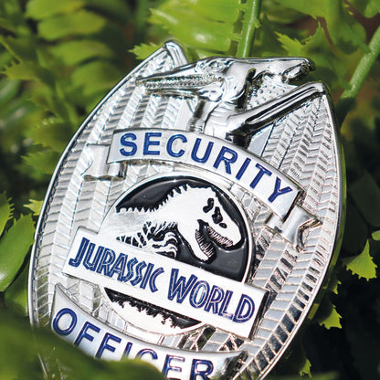 pins-jurassic-park-security-officer-fanattik