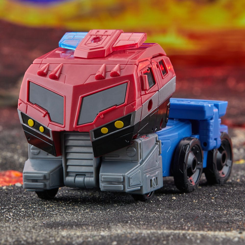 Transformers Generations Legacy United Animated Universe Optimus Prime
