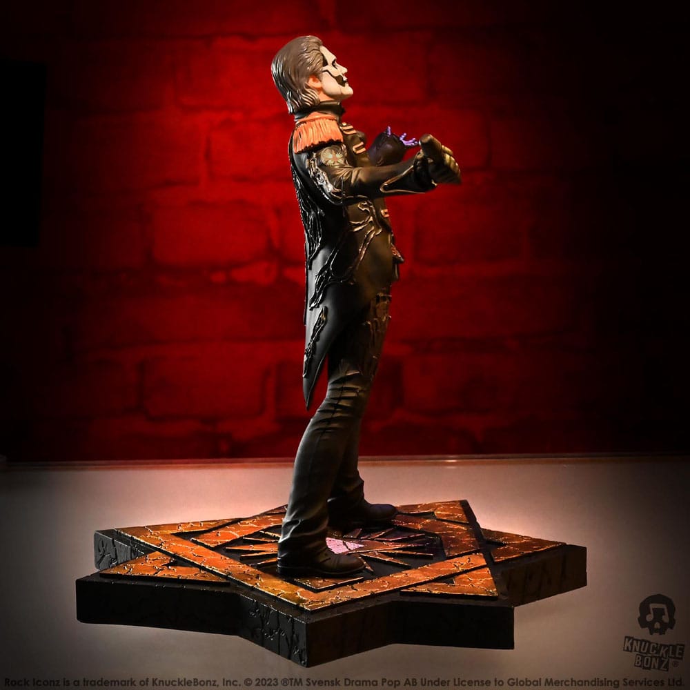 Statuette Rock Iconz Papa Emeritus IV (Military Jacket)